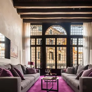 Apartment Palazzo Soranzo Noble Floor R&r, Venice