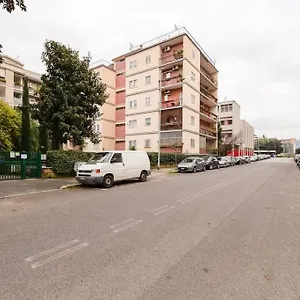 Exclusive In Eur , Rome Italie